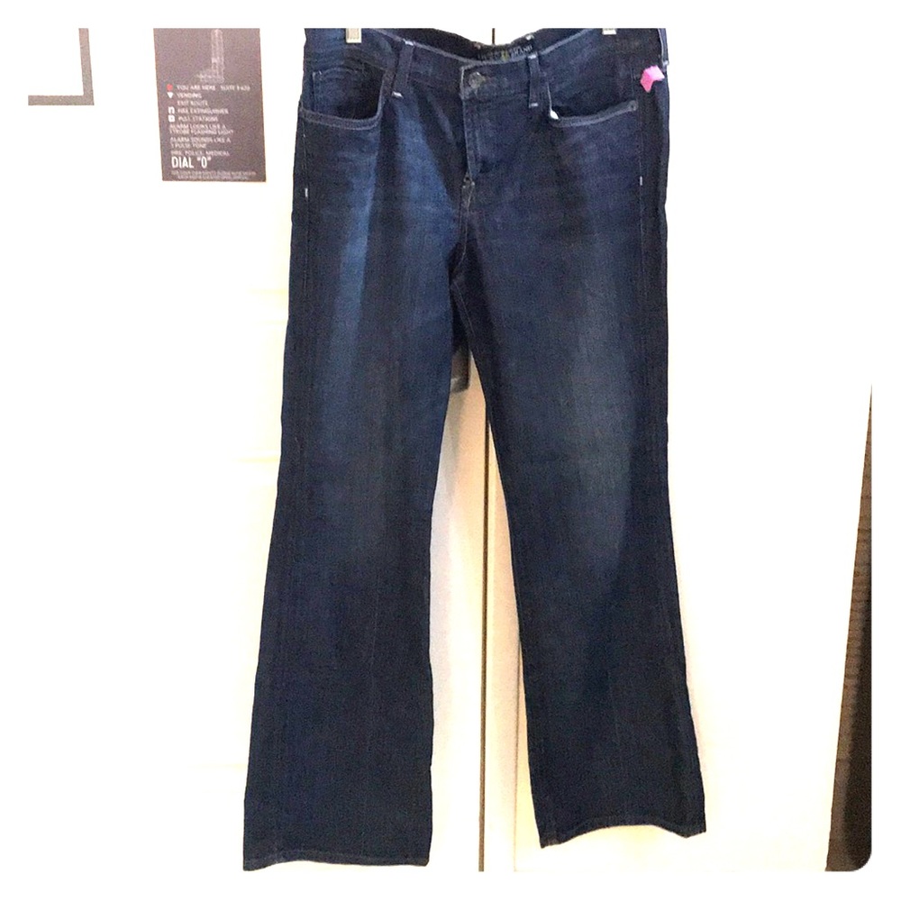 Lucky brand jeans in dark blue denim 14 low rise boot cut XL